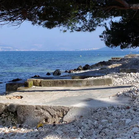 Seaside Holiday House Arbanija, Ciovo - 11738 트로기르