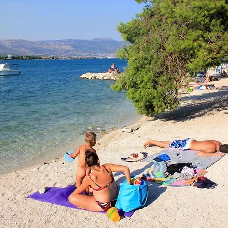 Seaside Holiday House Arbanija, Ciovo - 11738 *