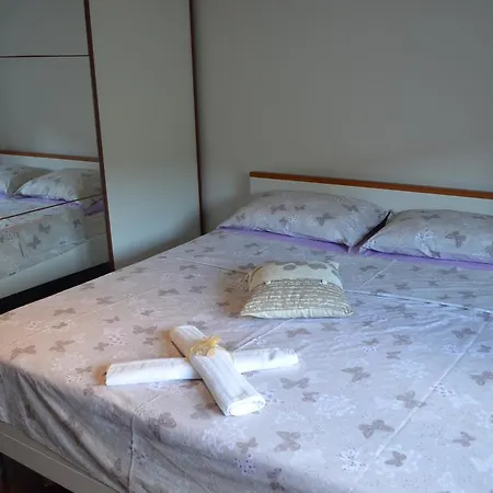 펜션 Seaside Holiday House Arbanija, Ciovo - 11738 트로기르